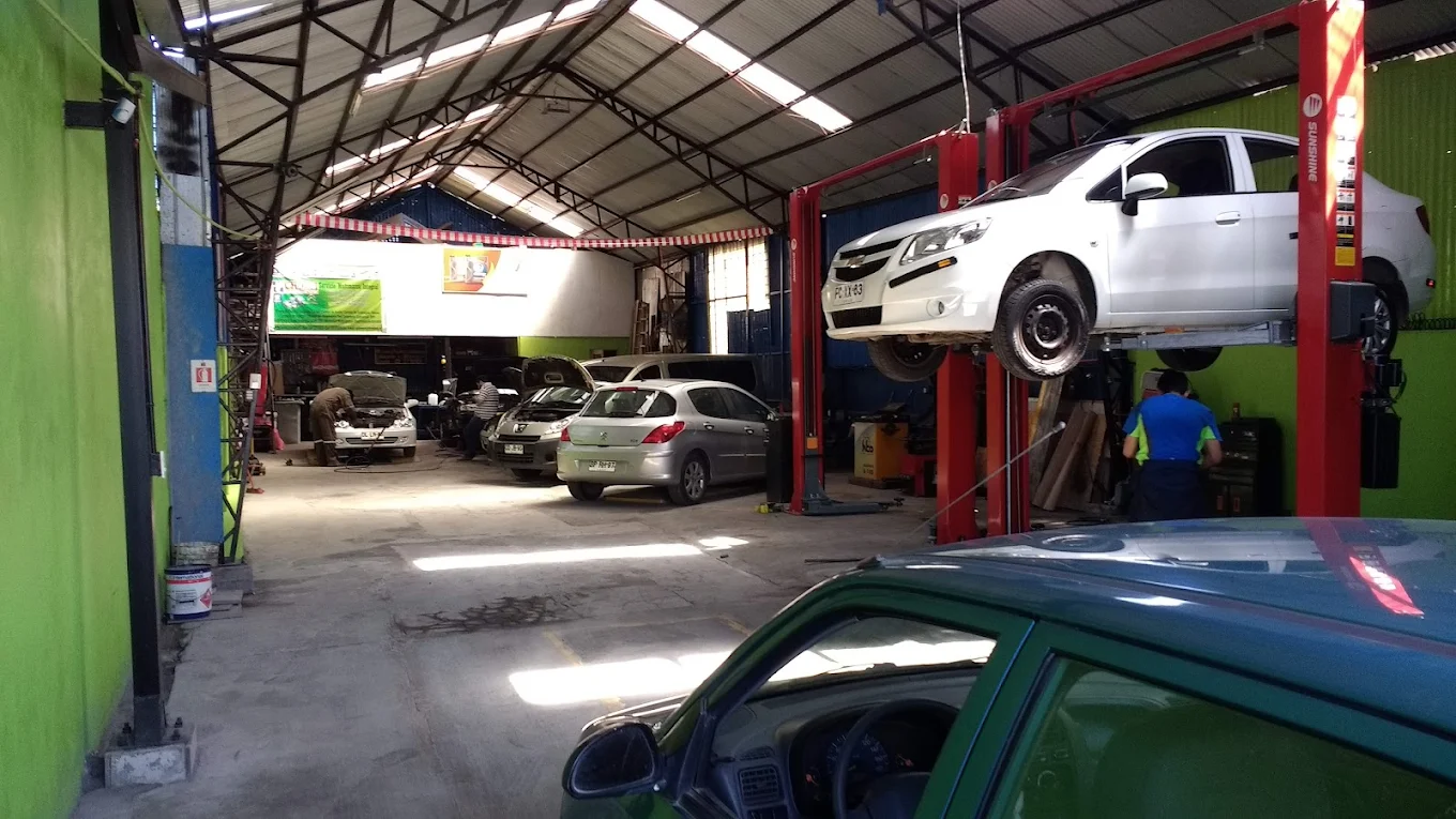 Instalaciones de Automotriz JC Toledo